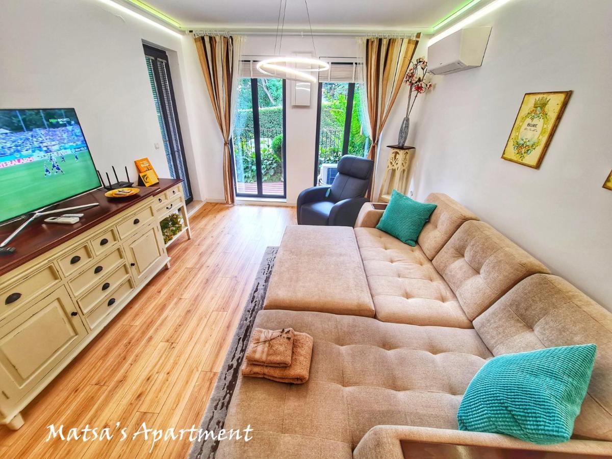 Matsa Apartment In Evergreen Complex فارنا المظهر الخارجي الصورة