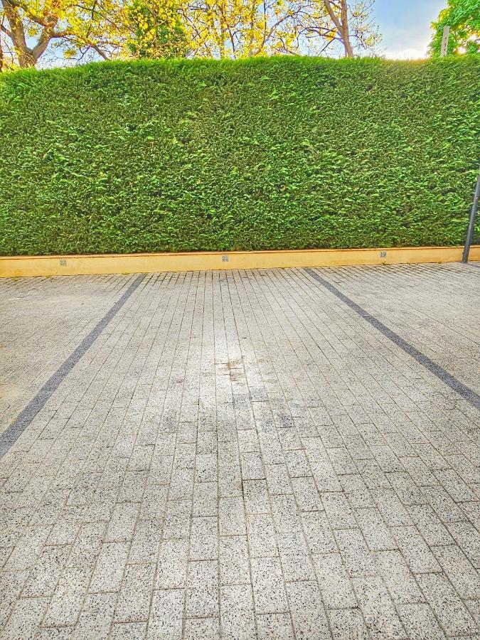 Matsa Apartment In Evergreen Complex فارنا المظهر الخارجي الصورة